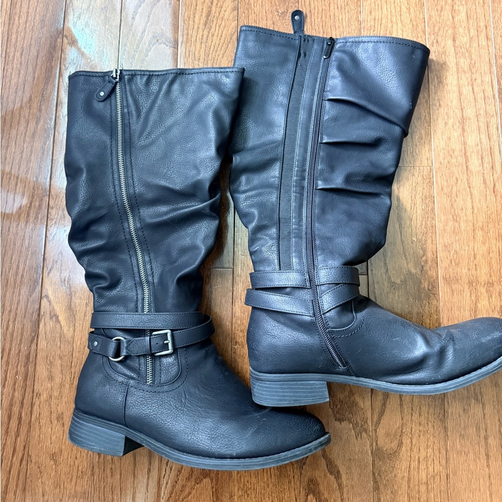 Torrid women’s black knee high boots. Size 11ww. Extra wide calf.